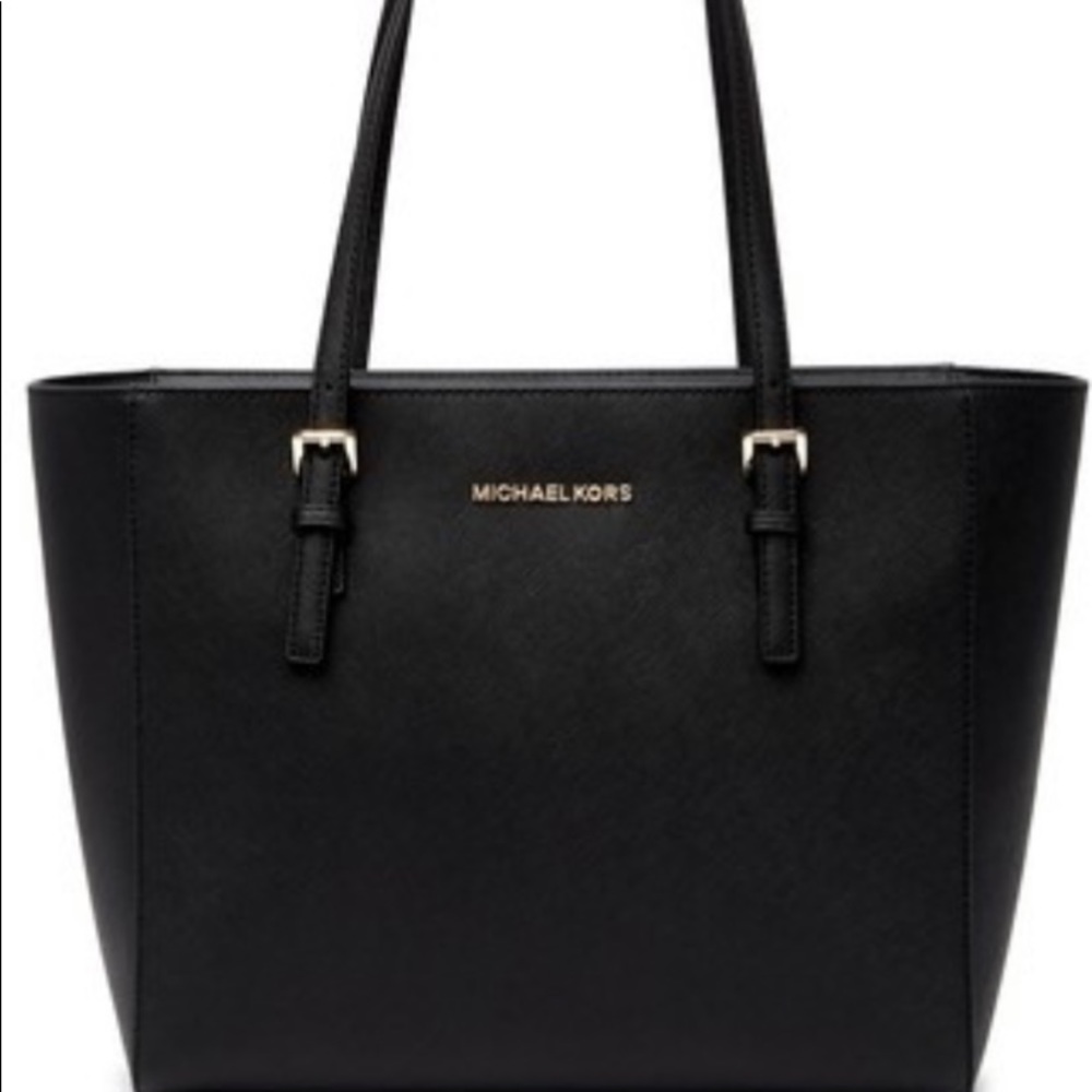 Medium Jet Set MK Tote Cheetah Interior